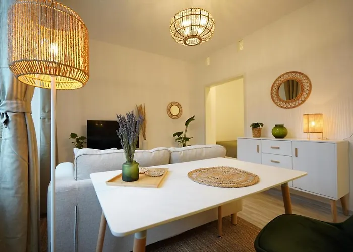 Dein Flughafen Messe Nahe Duesseldorf 2 *