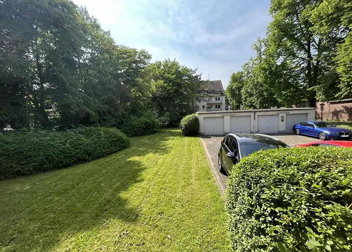 Dein Flughafen Messe Nahe Duesseldorf 2 *